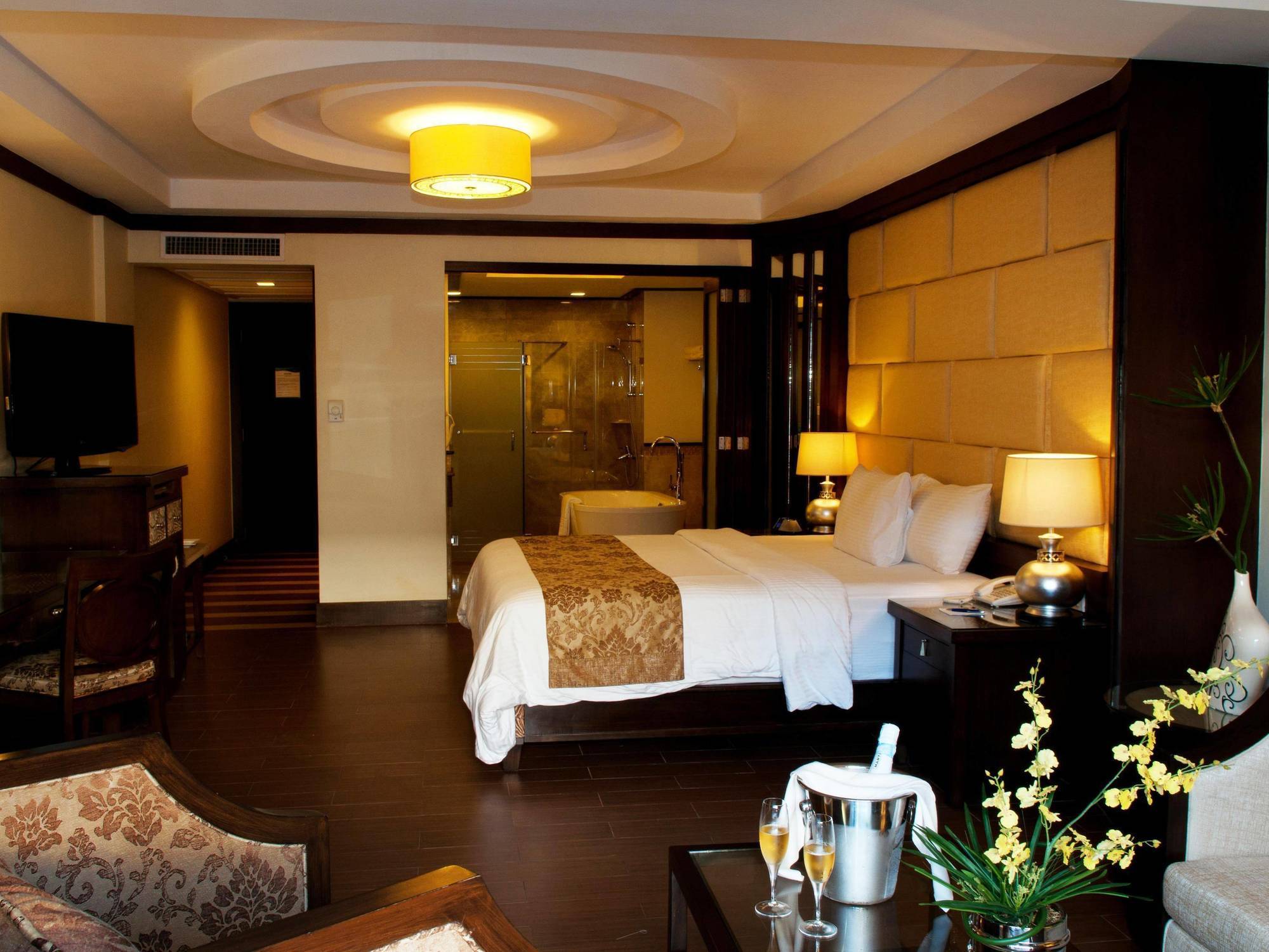Henann Lagoon 5* Balabag (Boracay)